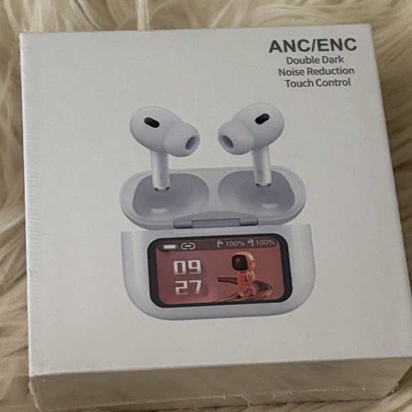 USB-C Magnetic Earphones with Charging Case - White! Good for droid and apple!